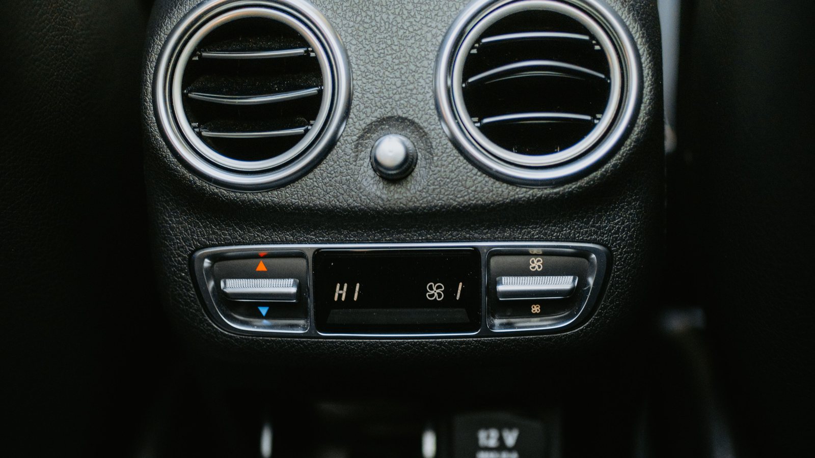 Car air conditioning vents for automotive AC repair service in Apopka FL